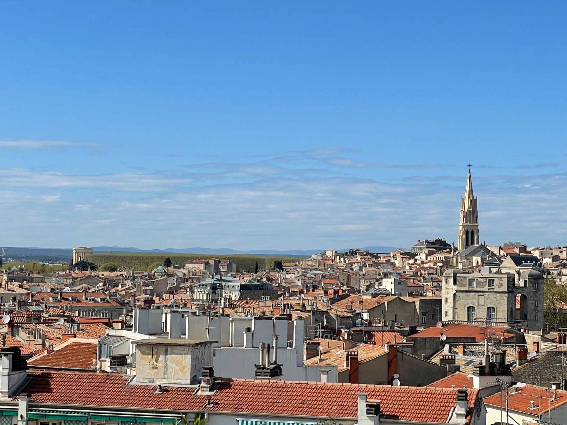 apartment 4 Rooms for sale on MONTPELLIER (34000)